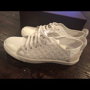 Louis Vuitton white sneaker